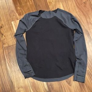 Oiselle Reversible Bird Hugger shirt EUC